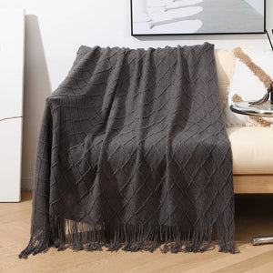 InyaHome Geometric Throw Blanket with Fringe – Decorative Winter Throw for Couch & Sofa