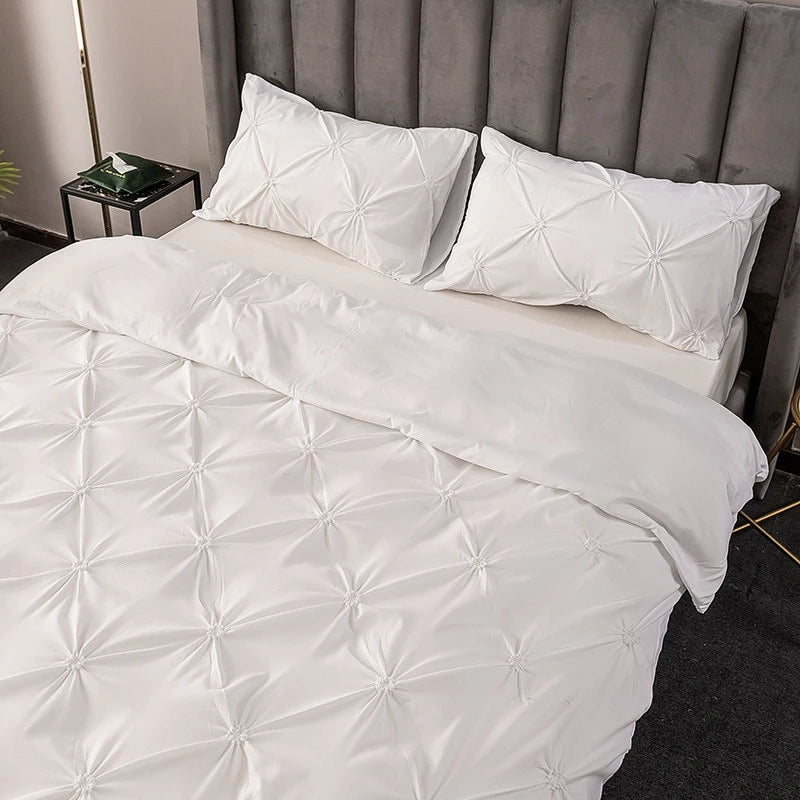 Luxurious Pinch Pleated Duvet Cover Set