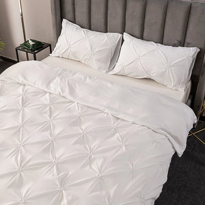 Luxurious Pinch Pleated Duvet Cover Set