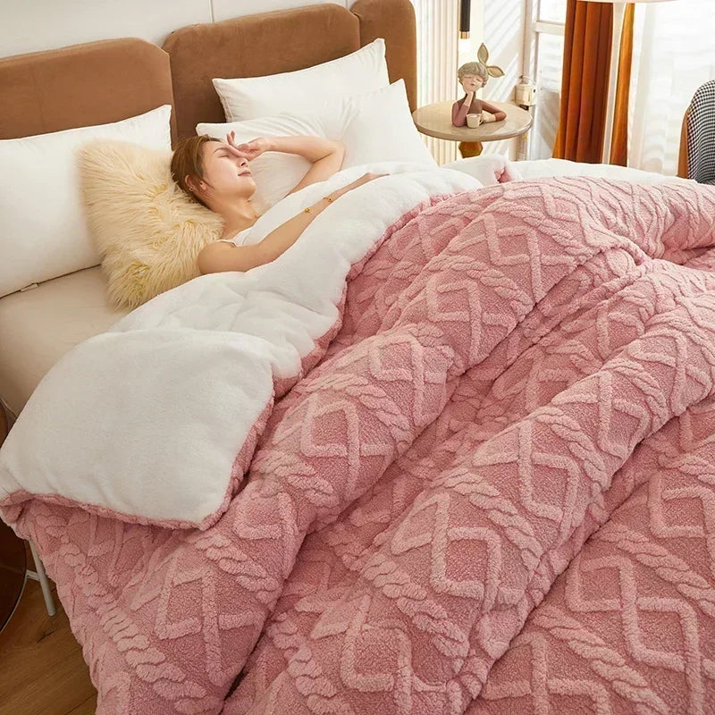 New Super Thick Cashmere Blanket for Bed - Soft & Cozy Weighted Throw