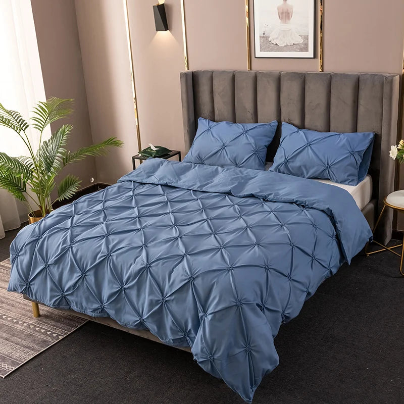 Luxurious Pinch Pleated Duvet Cover Set