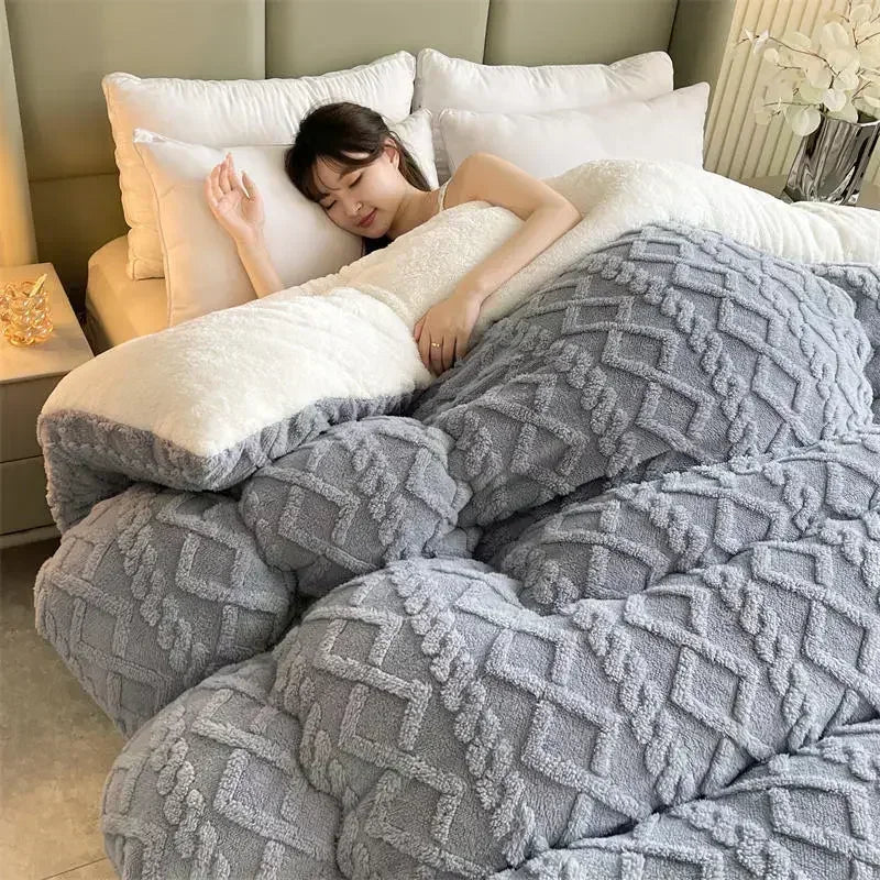New Super Thick Cashmere Blanket for Bed - Soft & Cozy Weighted Throw