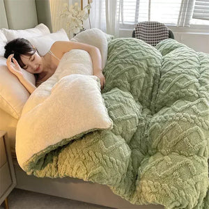 New Super Thick Cashmere Blanket for Bed - Soft & Cozy Weighted Throw