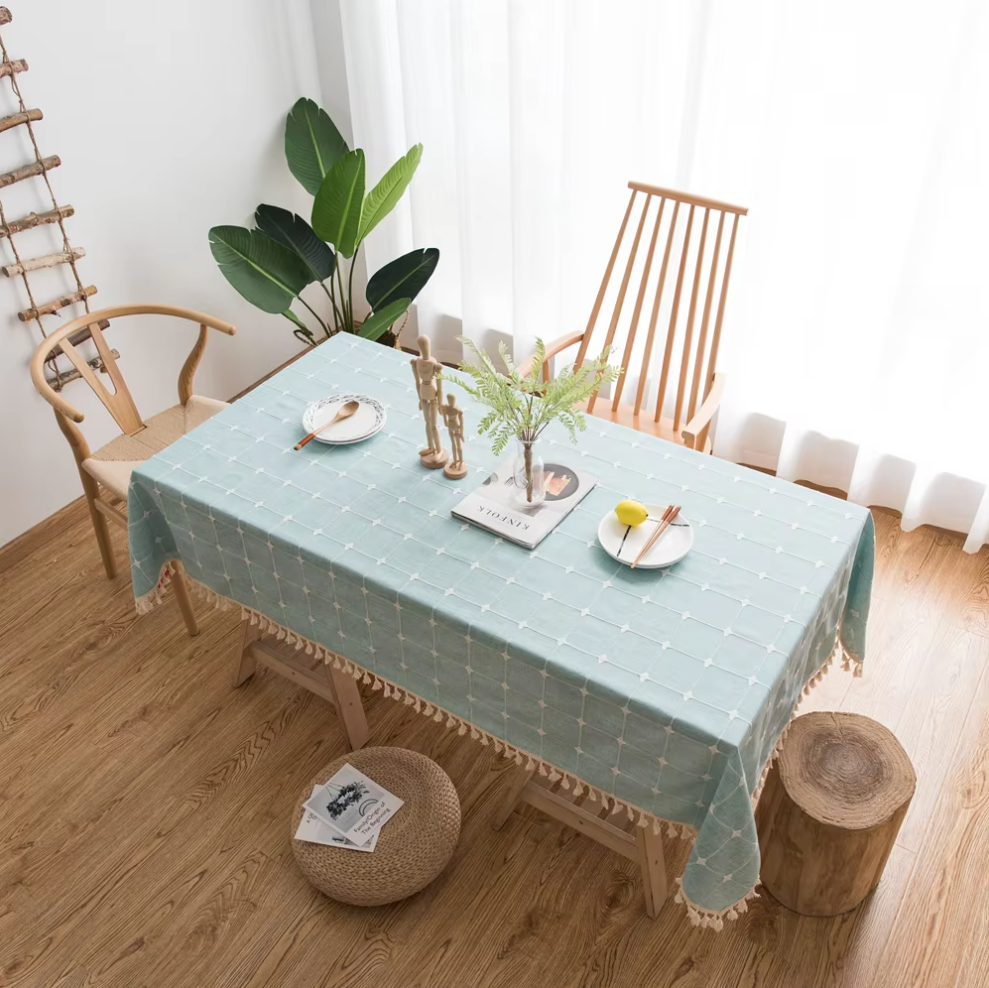 Elegant Jacquard Checkered Tassel Tablecloth